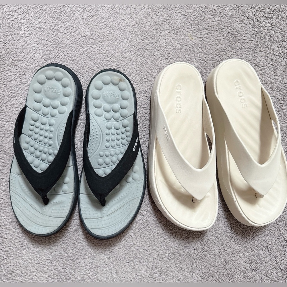 Crocs shoes flip flops lot of 2 pairs